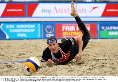 Beach volleyball Beachvolleyball - CEV European Championships 2015 KLAGENFURT,AUSTRIA,29.JUL.15 - BEACH VOLLEYBALL - CEV Beach Volleyball European Championships. Image shows Valerie Teufl (AUT). GEPAxpictures xDanielxGoetzhaber
