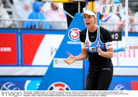 Beach volleyball Beachvolleyball - CEV European Championships 2015 KLAGENFURT,AUSTRIA,29.JUL.15 - BEACH VOLLEYBALL - CEV Beach Volleyball European Championships. Image shows the rejoicing of Madelein Meppelink (NED). GEPAxpictures xDanielxGoetzhaber