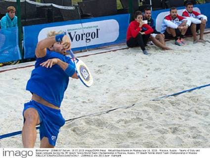 Aktuell Beachtennis in Moskau July 18, 2015 - Moscow, Russia - Teams of Italy and Spain compete during the ITF Beach Tennis World Team Championship in Moscow, Russia. ITF Beach Tennis World Team Championship in Moscow - ZUMAs132