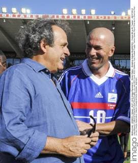 Michel Platnii - Zinedine Zidane CELEBRITES : France 98 vs RC Toulon - 28 07 2015 xJeanBibardx 