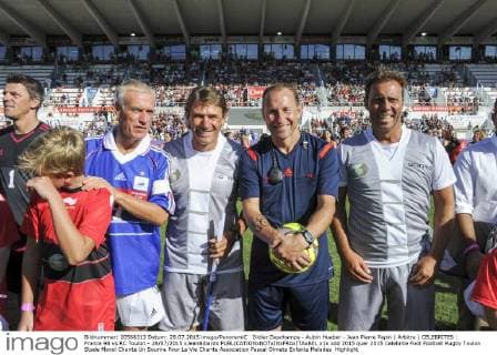Didier Deschamps - Aubin Hueber - Jean Pierre Papin ( Arbitre ) CELEBRITES : France 98 vs RC Toulon - 28 07 2015 xJeanBibardx 