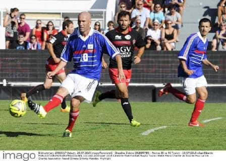 Zinedine Zidane CELEBRITES : France 98 vs RC Toulon - 28 07 2015 xJeanBibardx 