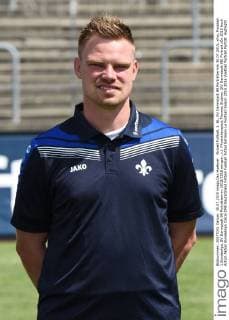 Aktuell Fußball, 1. BL, SV Darmstadt 98 Porträttermin 30.07.2015, xfux, Fussball 1.Bundesliga, SV Darmstadt 98 Porträttermin 2015 2016 emspor, v.l. Physiotherapeut Thomas Stubner (SV Darmstadt 98) Portrait