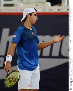 Jaume Munar (ESP) verzieht enttäuscht das Gesicht. Bet-At-Home Open 2015, Hamburg, Germany