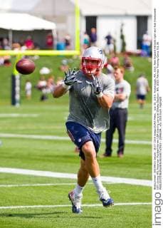 July 30, 2015; Foxborough, MA, USA: New England Patriots tight end Rob Gronkoswki (87) during NFL American Football Herren USA training camp at Gillette Stadium. NFL 2015: Patriots Training Camp JUL 30 - ZUMAc04_