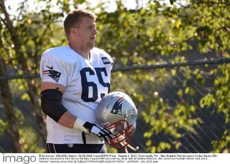 August 2, 2015, Foxborough, MA - New England Patriots guard Jordan Devey (65) walks to the practice field during the New England Patriots training camp held at Gillette Stadium. NFL American Football Herren USA 2015: Patriots Training Camp AUG 02 - ZUMAc04_