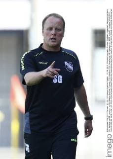 02.08.2015, Wilhelm-Langrehr-Stadion, Garbsen, Ligaspiel, Regionalliga Nord, TSV Havelse vs VfB Luebeck, im Bild Stefan Gehrke (Trainer, TSV Havelse) TSV Havelse vs VfB Luebeck