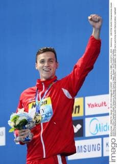 James Guy (GBR), AUGUST 4, 2015 - Swimming : 16th FINA World Championships Kazan 2015 Men s 200m Freestyle Medal Ceremony at Kazan Arena in Kazan, Russia. NoxThirdxPartyxSales  (umqa026696)