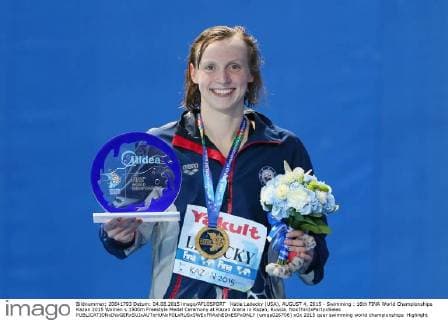 Katie Ledecky (USA), AUGUST 4, 2015 - Swimming : 16th FINA World Championships Kazan 2015 Women s 1500m Freestyle Medal Ceremony at Kazan Arena in Kazan, Russia. NoxThirdxPartyxSales  (umqa026708)