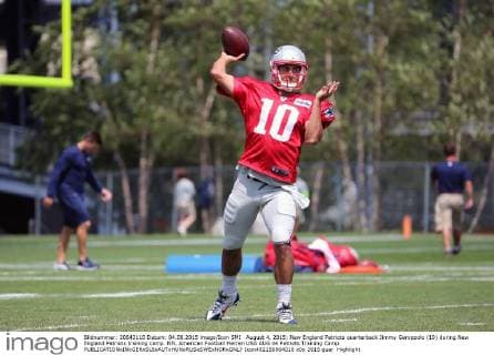 August 4, 2015: New England Patriots quarterback Jimmy Garoppolo (10) during New England Patriots training camp. NFL American Football Herren USA AUG 04 Patriots Training Camp Icon482150804018 EDITORIAL USE ONLY
