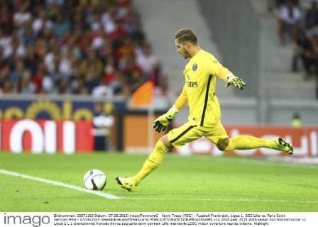 Kevin Trapp (PSG) - Fussball Frankreich, Ligue 1, OSC Lille vs. Paris Saint Germain PSG - 07 08 2015 GwendolineLeGoff Panoramic 