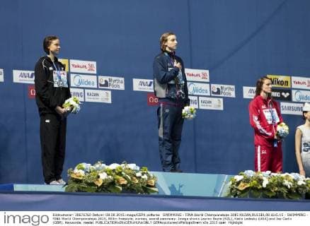 SWIMMING - FINA World Championships 2015 KAZAN,RUSSIA,08.AUG.15 - SWIMMING - FINA World Championships 2015, 800m freestyle, women, award ceremony. Image shows Lauren Boyle (NZL), Katie Ledecky (USA) and Jaz Carlin (GBR). Keywords: medal. GEPAxpictures xPhilippxBrem