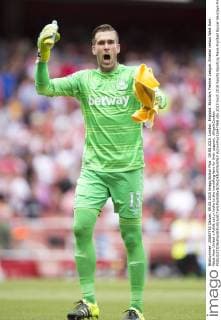 09.08.2015. London, England. Barclays Premier League. Arsenal versus West Ham. West Ham United s Adri& xe1;n looks to the travelling fans for their support. xNigelxCookex  ActionPlus11647968