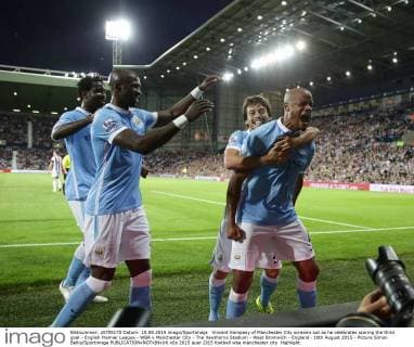 Vincent Kompany of Manchester City screams out as he celebrates scoring the third goal - English Premier League - WBA v Manchester City - The Hawthorns Stadium - West Bromwich - England - 10th August 2015 - Picture Simon Bellis Sportimage EDITORIAL USE ONLY. No use with unauthorised audio, video, data, fixture lists, club league logos or live services. Online in-match use limited to 120 images, no video emulation. No use in betting, games or single club league player publications.