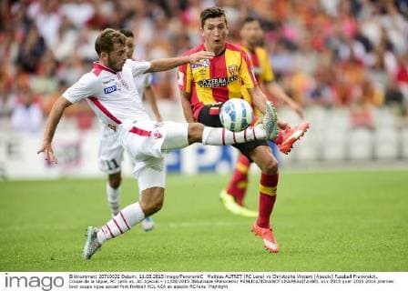 Mathias AUTRET (RC Lens) vs Christophe Vincent (Ajaccio) Fussball Frankreich, Coupe de la Ligue, RC Lens vs. AC Ajaccio - 11 08 2015 JBAutissier Panoramic 