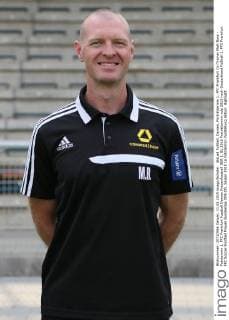 Aktuell Fußball, Damen, Porträttermin 1. FFC Frankfurt Co-Trainer Matt Ross - Fototermin 1. FFC Frankfurt