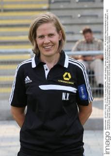 Aktuell Fußball, Damen, Porträttermin 1. FFC Frankfurt Mannschaftsärztin Nicole Vennemann - Fototermin 1. FFC Frankfurt