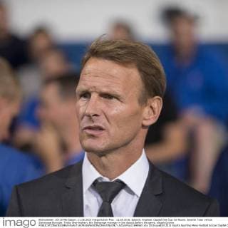 11.08.2015. Ipswich, England. Capital One Cup 1st Round. Ipswich Town versus Stevenage Borough. Teddy Sherringham, the Stevenage manager in the dugout before the game. xNigelxCookex  ActionPlus11648565