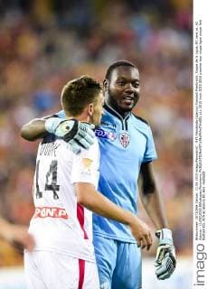 Riffi Mandanda (Ajaccio) Fussball Frankreich, Coupe de la Ligue, RC Lens vs. AC Ajaccio - 11 08 2015 JBAutissier Panoramic 