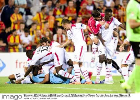 Riffi Mandanda (Ajaccio) Fussball Frankreich, Coupe de la Ligue, RC Lens vs. AC Ajaccio - 11 08 2015 JBAutissier Panoramic 