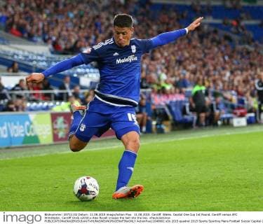 11.08.2015. Cardiff, Wales. Capital One Cup 1st Round. Cardiff versus AFC Wimbledon. Cardiff City& x2019;s Alex Revell crosses the ball into the box. xPaulxJenkinsx  ActionPlus11648602
