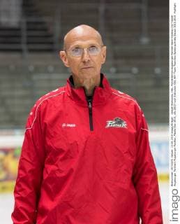 Aktuell Eishockey, DEL, Porträttermin Augsburger Panther Björn Kinding (Co-Trainer Augsburger Panther) Augsburger Panther, Media-Day 2015,