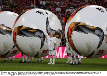 Eröffnungszeremonie für die neue Bundesligasaison FC Bayern München - HSV FC Bayern München - Hamburger Sportverein 1. Bundesliga, Saison 2015 2016 Fußball, Fussball, soccer, Herren, Deutschland, Germany, München, 14.8.2015 Allianz Arena