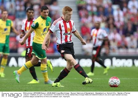 Duncan Watmore of Sunderland - Sunderland vs. Norwich City - Barclay s Premier League - Stadium of Light - Sunderland - 15 08 2015 Pic Philip Oldham Sportimage EDITORIAL USE ONLY. No use with unauthorised audio, video, data, fixture lists, club league logos or live services. Online in-match use limited to 120 images, no video emulation. No use in betting, games or single club league player publications.
