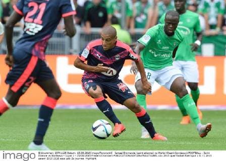 Ismael Diomande (saint etienne) vs Wahbi Khazri (bordeaux) FOOTBALL : Saint Etienne vs Bordeaux - Ligue 1 - 15 08 2015 FredericChambert 