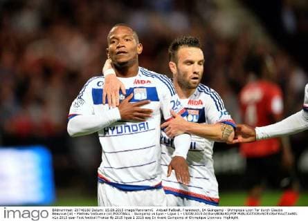 Aktuell Fußball, Frankreich, EA Guingamp - Olympique Lyon Tor durch Claudio Beauvue (ol) - Mathieu Valbuena (ol) FOOTBALL : Guingamp vs Lyon - Ligue 1 - 15 08 2015 AnthonyBIBARD FEP 