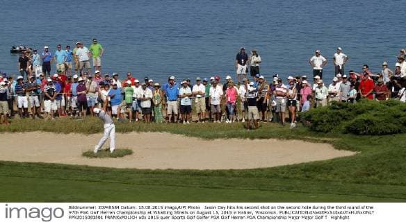 Jason Day hits his second shot on the second hole during the third round of the 97th PGA Golf Herren Championship at Whistling Straits on August 15, 2015 in Kohler, Wisconsin.  FPX2015081501 FRANKxPOLICH