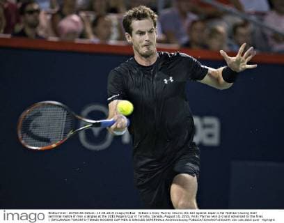 Britain s Andy Murray returns the ball against Japan s Kei Nishikori during their semifinal match of men s singles at the 2015 Rogers Cup in Toronto, Canada, August 15, 2015. Andy Murray won 2-0 and advanced to the final. ) (SP)CANADA-TORONTO-TENNIS-ROGERS CUP-MEN S SINGLES SEMIFINALS AndrewxSoong 