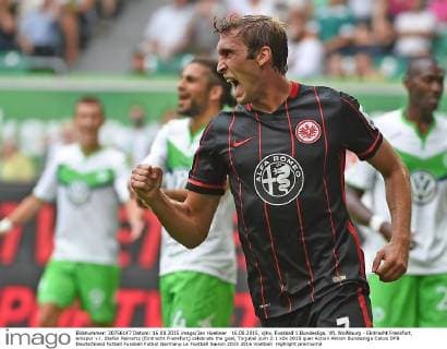 16.08.2015, xjhx, Fussball 1.Bundesliga, VfL Wolfsburg - Eintracht Frankfurt, emspor v.l. Stefan Reinartz (Eintracht Frankfurt) celebrate the goal, Torjubel zum 2:1
