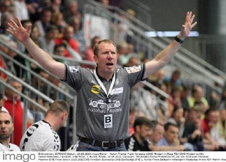 Hamm Trainer Frank Carstens (GWD Minden) in Rage TSV GWD Minden vs ASV Hamm-Westfalen, Handball, DHB Pokal, 1. Runde, Finale, 16.08.2015, Copyright: Strohdiekx Eibner-Pressefoto EP_jsk