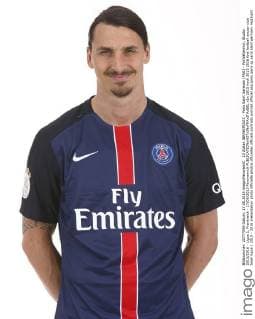 10 Zlatan IBRAHIMOVIC - Paris Saint Germain (PSG) - Porträttermin, Studio 2015 2016 - Ligue 1, Frankreich - 17 08 2015 PanoramicX 