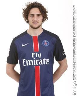 25 Adrien RABIOT - Paris Saint Germain (PSG) - Porträttermin, Studio 2015 2016 - Ligue 1, Frankreich - 17 08 2015 PanoramicX 