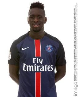 29 Jean Kevin AUGUSTIN - Paris Saint Germain (PSG) - Porträttermin, Studio 2015 2016 - Ligue 1, Frankreich - 17 08 2015 PanoramicX 