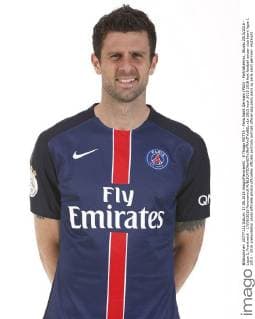 8 Thiago MOTTA - Paris Saint Germain (PSG) - Porträttermin, Studio 2015 2016 - Ligue 1, Frankreich - 17 08 2015 PanoramicX 