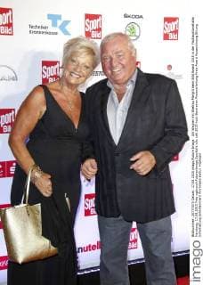 Ulli Wegner mit Ehefrau Margrit beim Bild Award 2015 in der Fischauktionshalle. Hamburg, 17.08.2015 Foto:xgbrcix xFuturexImage