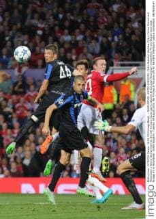 - MANCHESTER, UNITED KINGDOM: Club s Brandon Mechele, Club s Timmy Simons and Manchester s Wayne Rooney fight for the ball during a soccer game between British club Manchester United ManU FC and Belgian team Club Brugge KV in Manchester, United Kingdom, Tuesday 18 August 2015, the first leg of the play-offs for the UEFA Champions League competition. BRUNOxFAHY  x04682702x