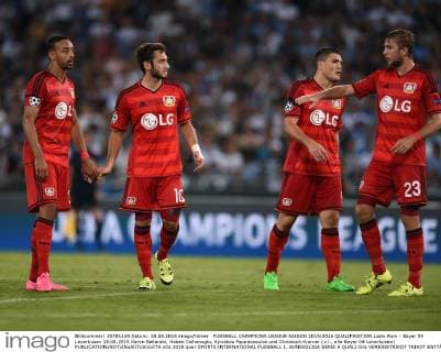 FUSSBALL CHAMPIONS LEAGUE SAISON 2015 2016 QUALIFIKATION Lazio Rom - Bayer 04 Leverkusen 18.08.2015 Karim Bellarabi, Hakan Calhanoglu, Kyriakos Papadopoulos und Christoph Kramer (v.l., alle Bayer 04 Leverkusen) 