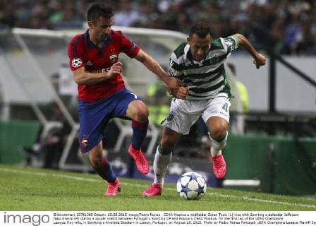 CSKA Moskva s midfielder Zoran Tosic (L) vies with Sporting s defender Jefferson Nascimento (R) during a soccer match between Portugal s Sporting CP and Russia s CSKA Moskva, for the first leg of the UEFA Champions League Play-offs, in Sporting s Alvalade Stadium in Lisbon, Portugal, on August 18, 2015. Photo by Pedro Nunes Portugal: UEFA Champions League Playoff Sporting Vs CSKA Moskva 