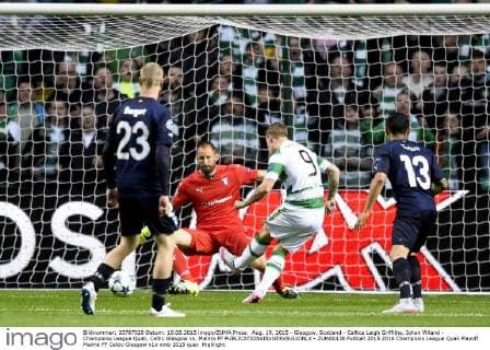 Aug. 19, 2015 - Glasgow, Scotland - Celtics Leigh Griffiths, Johan Wiland - Champions League Quali, Celtic Glasgow vs. Malmö FF  - ZUMAb138