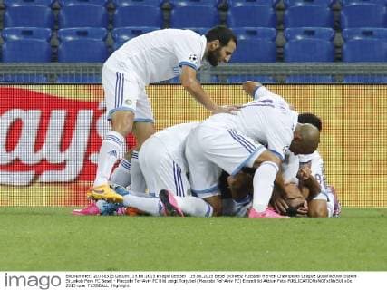 19.08.2015 Basel Schweiz Fussball Herren Champions League Qualifikation Staion St.Jakob Park FC Basel - Maccabi Tel-Aviv FC Bild zeigt Torjubel (Maccabi Tel-Aviv FC) Einzelbild Aktion Foto 