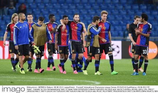 Fussball International Champions League Saison 2015 2016 Qualifikation 19.08.2015 FC Basel - Maccabi Tel Aviv Enttaeuschung Team FC Basel 