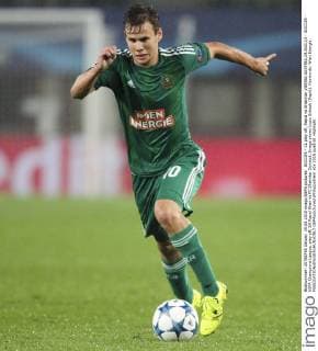 SOCCER - CL play off, Rapid vs Shakhtar VIENNA,AUSTRIA,19.AUG.15 - SOCCER - UEFA Champions League, play off, SK Rapid Wien vs FC Shakhtar Donetsk. Image shows Louis Schaub (Rapid). Keywords: Wien Energie. GEPAxpictures xPhilippxBrem
