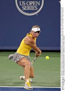 Aug. 19, 2015 - Mason, Ohio, USA - Caroline Wozniacki (Den) in action during Wednesday s round of the Western and Southern Open at at the Lindner Family Tennis Center , Mason, Oh. Tennis 2015 - Western & Southern Open - ZUMAs304