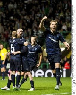 Aug. 19, 2015 - Glasgow, Skottland - 150819 Malmö FFs Jo Inge Berget jublar ihop med Oscar Lewicki, Nikola Djurjic och Rasmus Bengtsson efter 3-2 under fotbollsmatchen mellan Celtic och Malmö FF i kvalet till Champions League den 19 augusti 2015 i Glasgow..Foto: News - Aug. 19, 2015  - ZUMAb138