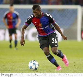 19.08.2015 Basel Schweiz Fussball Herren Champions League Qualifikation Staion St.Jakob Park FC Basel - Maccabi Tel-Aviv FC Bild zeigt Basels Breel Embolo Einzelbild Aktion Foto