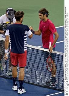 Aug. 21, 2015 - Mason, Ohio, USA - Roger Federer (SUI) meets Feliciano Lopez (ESP) at the net after his win in Friday s quarterfinal round of the Western and Southern Open at at the Lindner Family Tennis Center , Mason, Oh. Tennis 2015 - Western And Southern Open - ZUMAs304